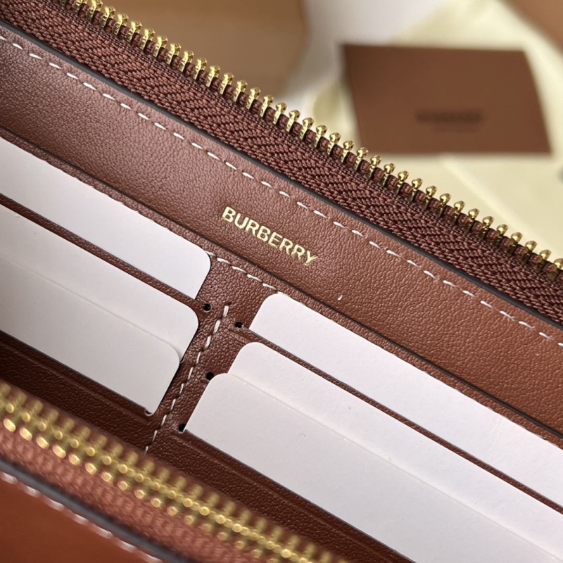 Bv*b*rry wallets